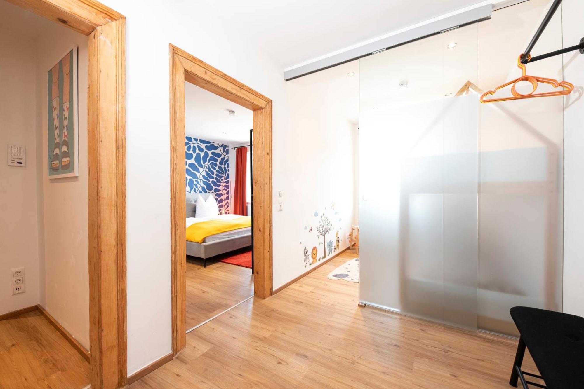 Bunter Hund Apartments - Zentrales Apartment, Parkplatz, Wintergarten, Kinderzimmer Rothenburg ob der Tauber Dış mekan fotoğraf